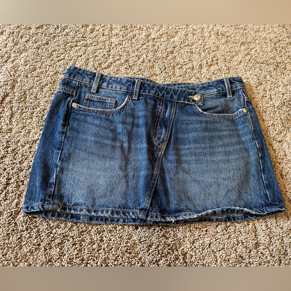 Dark wash asymmetrical waist mini skirt Zara